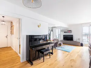 GuestReady - Chic Cocoon with a Balcony