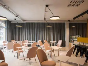 The Lab Hotel & Apartments