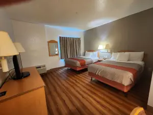 Motel 6 Biloxi, MS - Beach