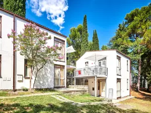 Apartments Astra