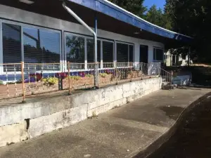Unique Waterfront Cottage 34 Mi To Mt Rainier