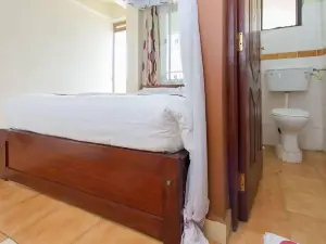 Homeland Hotel
