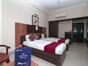 OYO 4754 Hotel Center Point