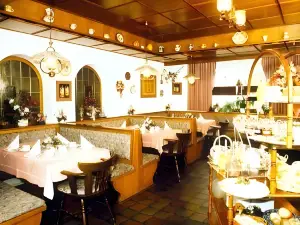 Pension & Metzgerei Friedrich