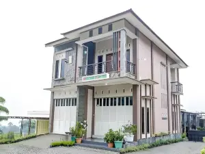 RedDoorz at Jalan Dieng 3