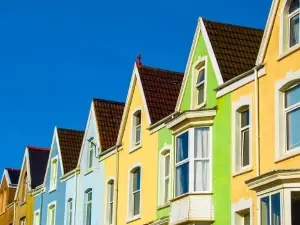 Sea Salt and Serenity-2 Bedroom Flat in the Mumbles-Free Parking