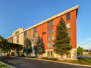 Holiday Inn Express FLINT-CAMPUS AREA by IHG