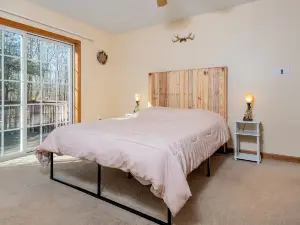 Serenity Chalet