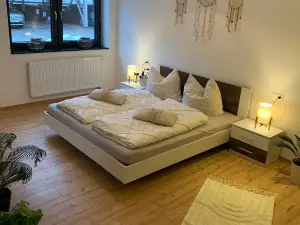 Modern and barrier-free holiday apartment boho style, bookable massages possible