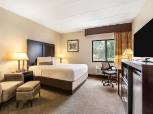 Baymont by Wyndham Janesville