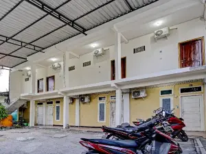 Grand Hagawa Syariah Near Alun Alun Lamongan RedPartner