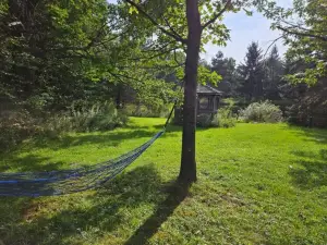 Cross Hill Getaway - Log Cabin & Glamping Retreat