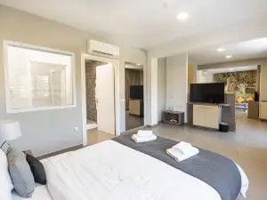 Rise Urban Art Hotel