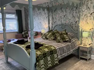 Traeth Rooms