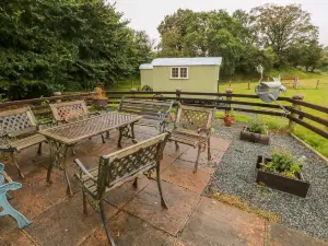Shepherds Hut - the Crook