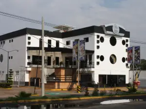 阿克隆特酒店