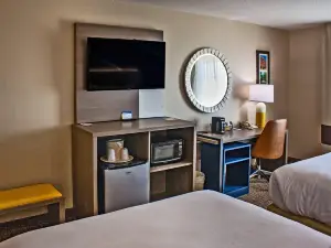 Comfort Inn & Suites Geneva- West Chicago