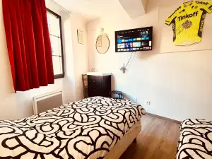 Musette du Ventoux, Studio for 3