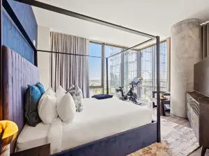 Placemakr Premier SoBro