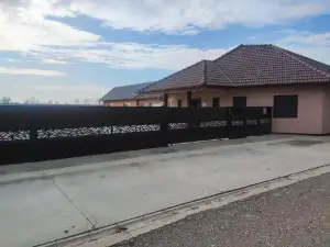 Andi Apartman