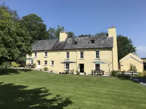 Ty Mawr, Brechfa