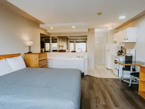 Western Budget Plus Grande Prairie 1