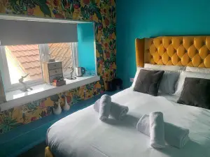 เดอะ โพเชอร์ พอร์ติสเฮด