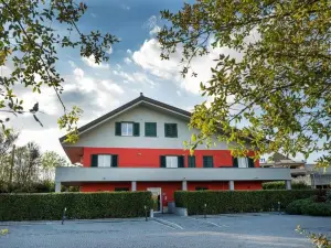 Lepini Suites Guesthouse