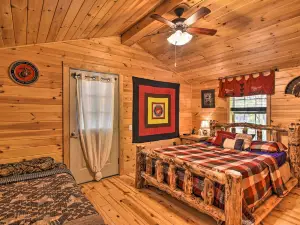 Parsons Semper Fi Cabin w/ Fire Pit!