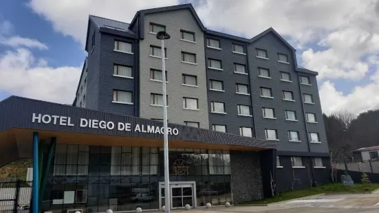 迭戈·德·阿爾馬格羅卡斯特羅飯店