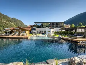Alpin Life Resort Lurzerhof