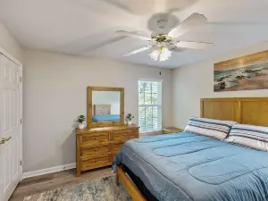 Elegant 4BR W & Deck/yard, Near Augusta National