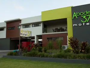 Abode37 Motel Emerald