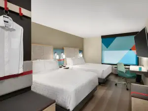 avid hotel BOSTON LOGAN AIRPORT - REVERE by IHG