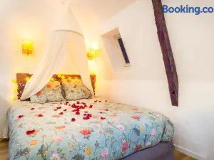 Jacuzzi® - la Petite Romantique - Flobnb