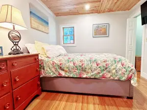 Cozy Apt 1/2 Mile to Jay Peak Resort