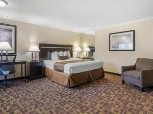 Best Western Plus Inn of Hayward