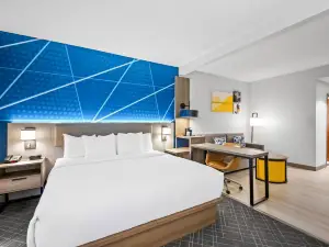 คอมฟอร์ท สวีทส์ คอนเวย์