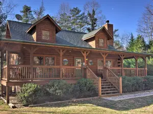 Lake Lure Log Cabin w/ Grill, Near Hiking!