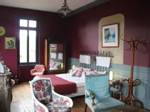 La Maison au Fil du Temps