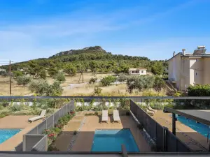 Saronia Estate
