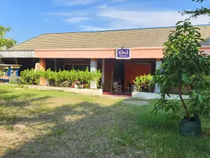 Qiu Guest House Syariah