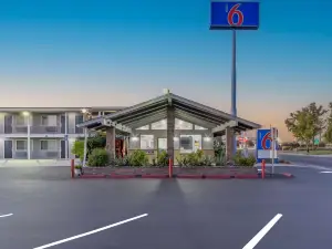 Motel 6 Willows, CA