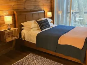 Spacious cabin near Hocking Hills State Park