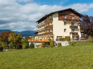 Albergo Bucaneve