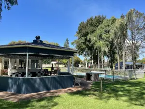 Young Caravan and Tourist Park