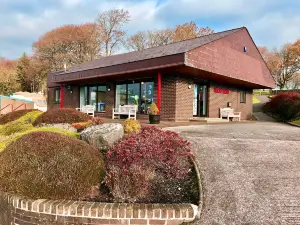 Manor House Marine & Cottages