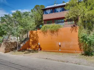Bisbee Vacation Rental w/ Mountain Views & Sunroom