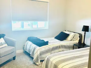 Modern Lake Escape on Big Spirit