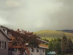 Spillover Motel and Inn